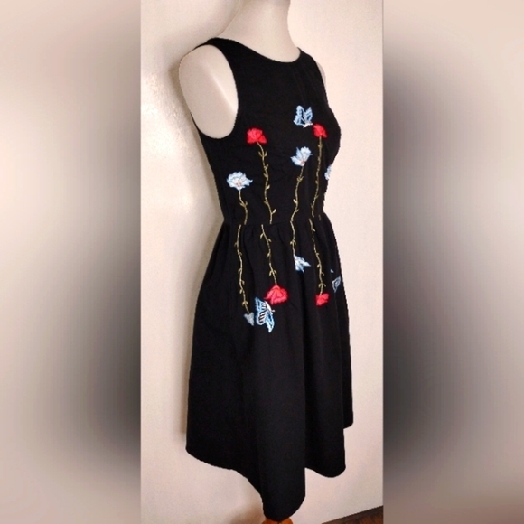eshakti Dresses & Skirts - ESHAKTI EMBROIDERED SUMMER FROCK